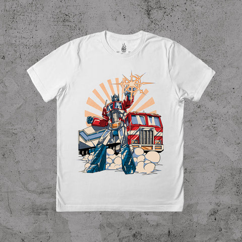 Captain in Disguise - T-shirt